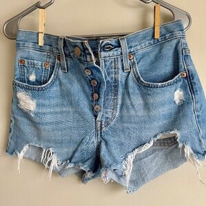 Levi’s shorts